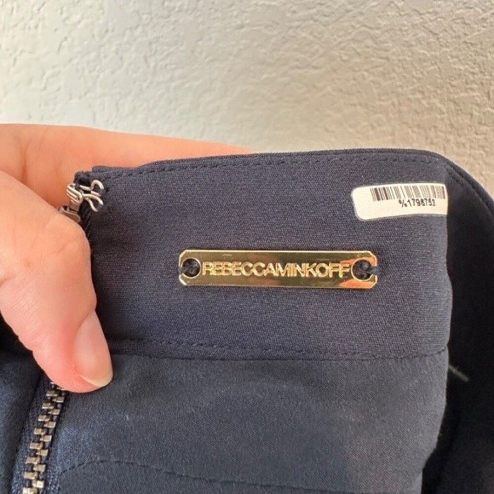 Rebecca Minkoff Navy Blue Silk Skirt Size 6 - Picture 6 of 6